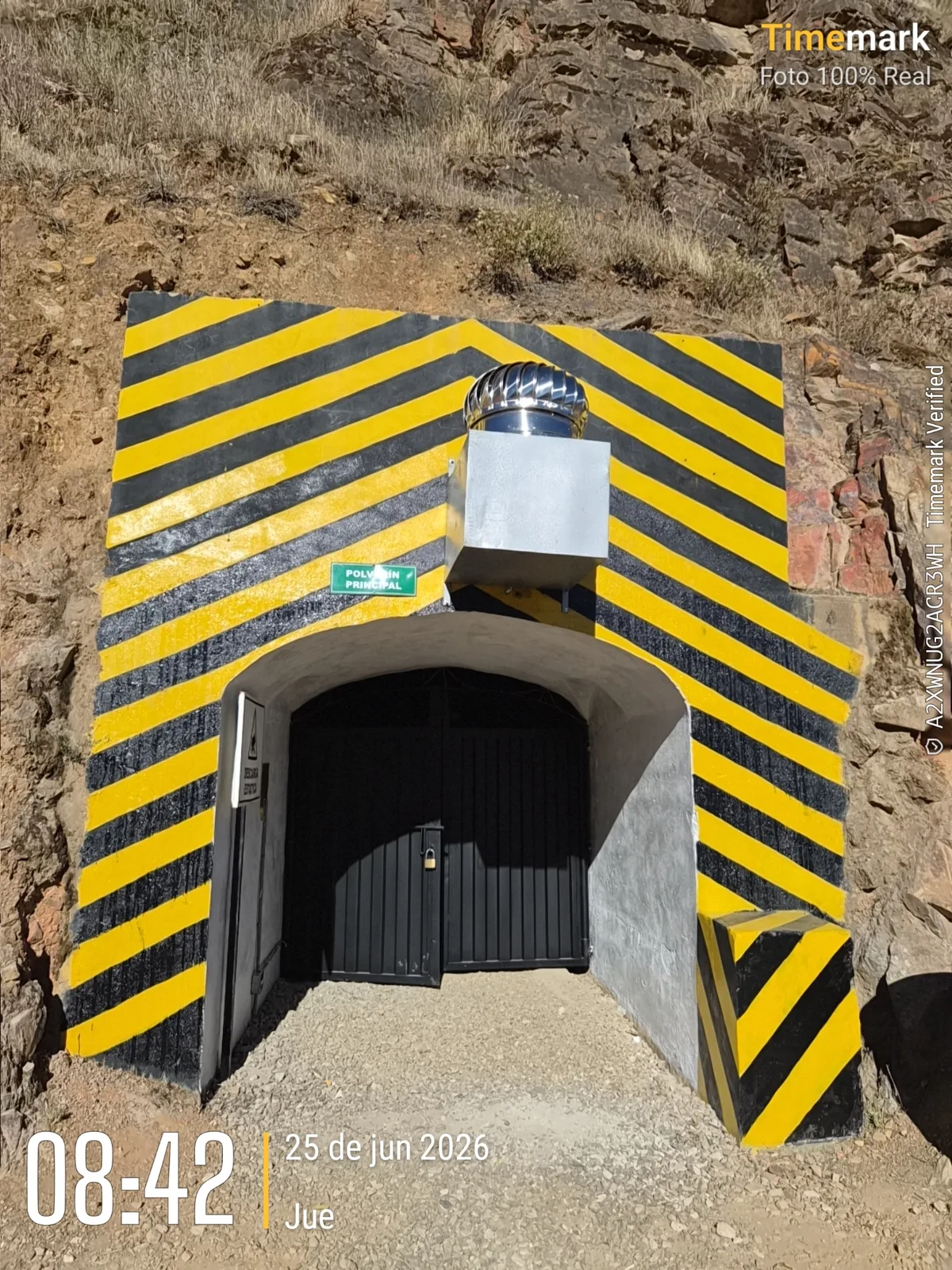 Polvorín subterráneo con cerco perimétrico, 6 t